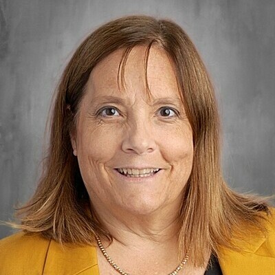 Photo of Monique Auray