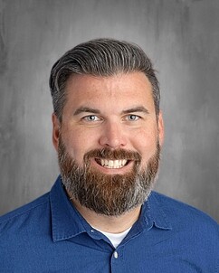 Photo of Evan Holstein